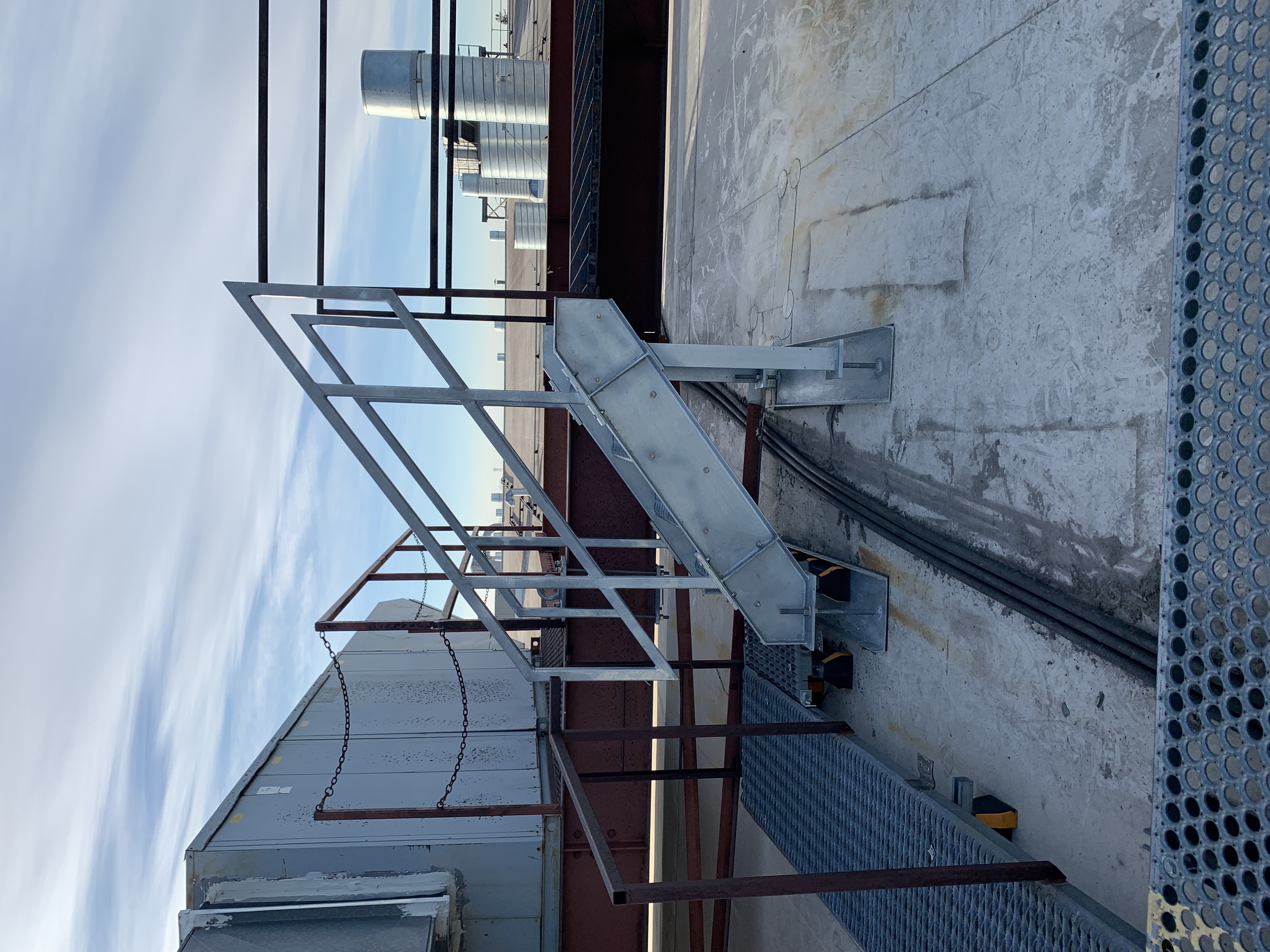 Roof Walkways image