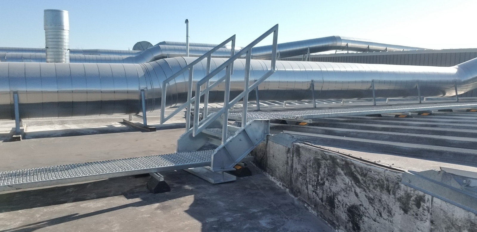 Roof Walkways image