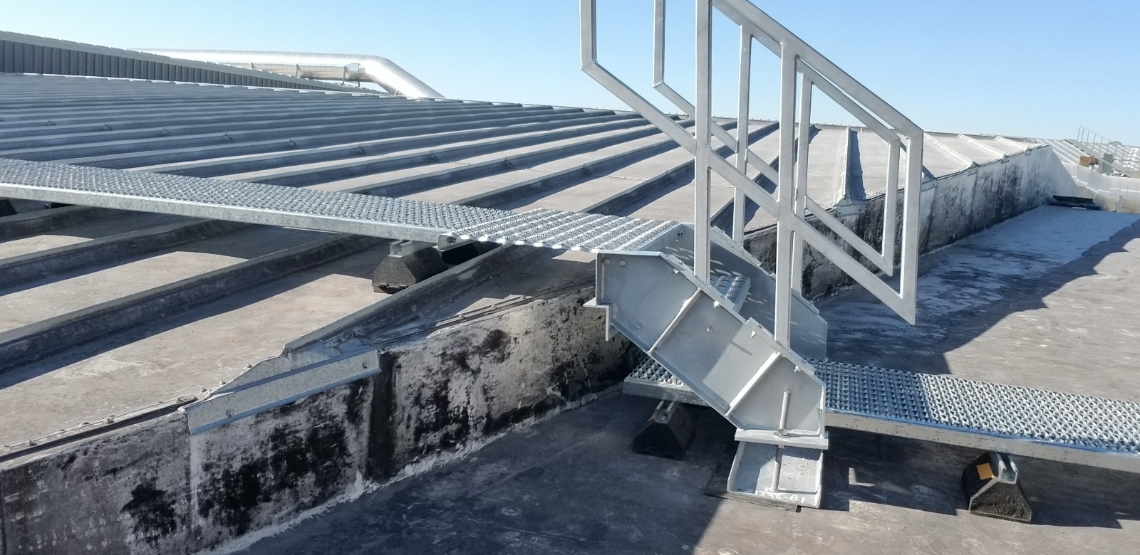Roof Walkways image